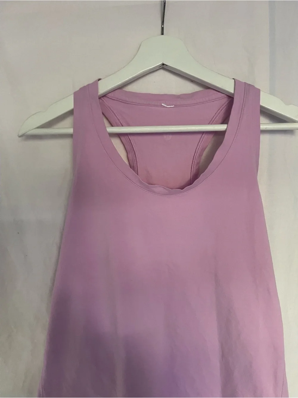 Lululemon Athletic Tank Top Lavender Size S yoga workout gym activewear Barbie